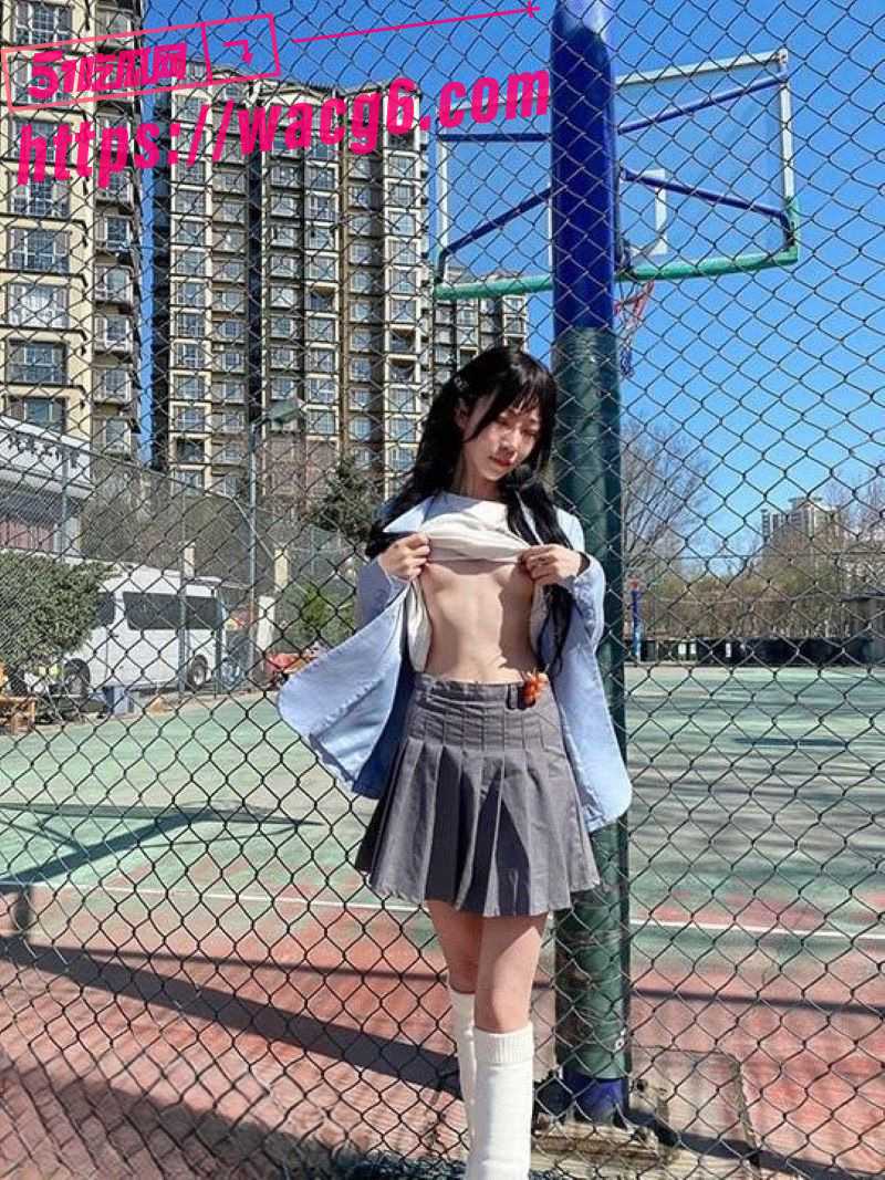 极品颜值女神 彤彤乖相关图片