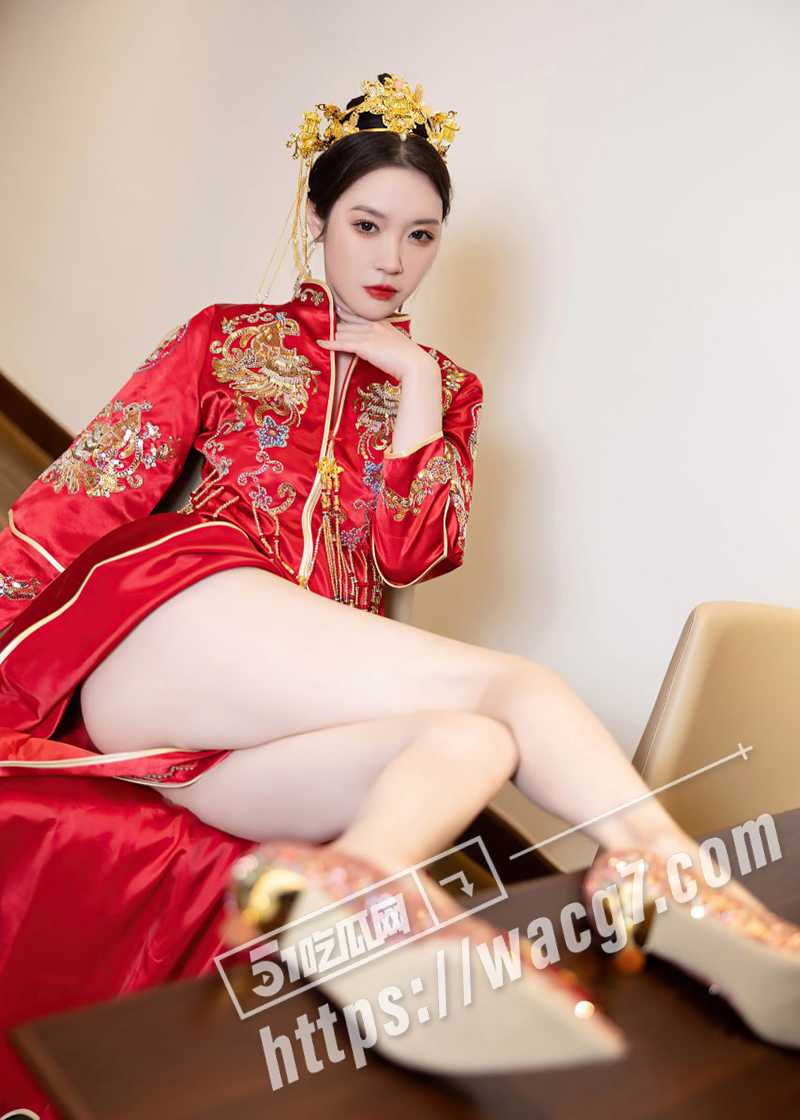 秀人网御姐女神 梦心玥 大尺度剧情模拟啪啪写真视频 新婚夜前夕饥渴难耐 新娘赤身裸体勾引摄影师！