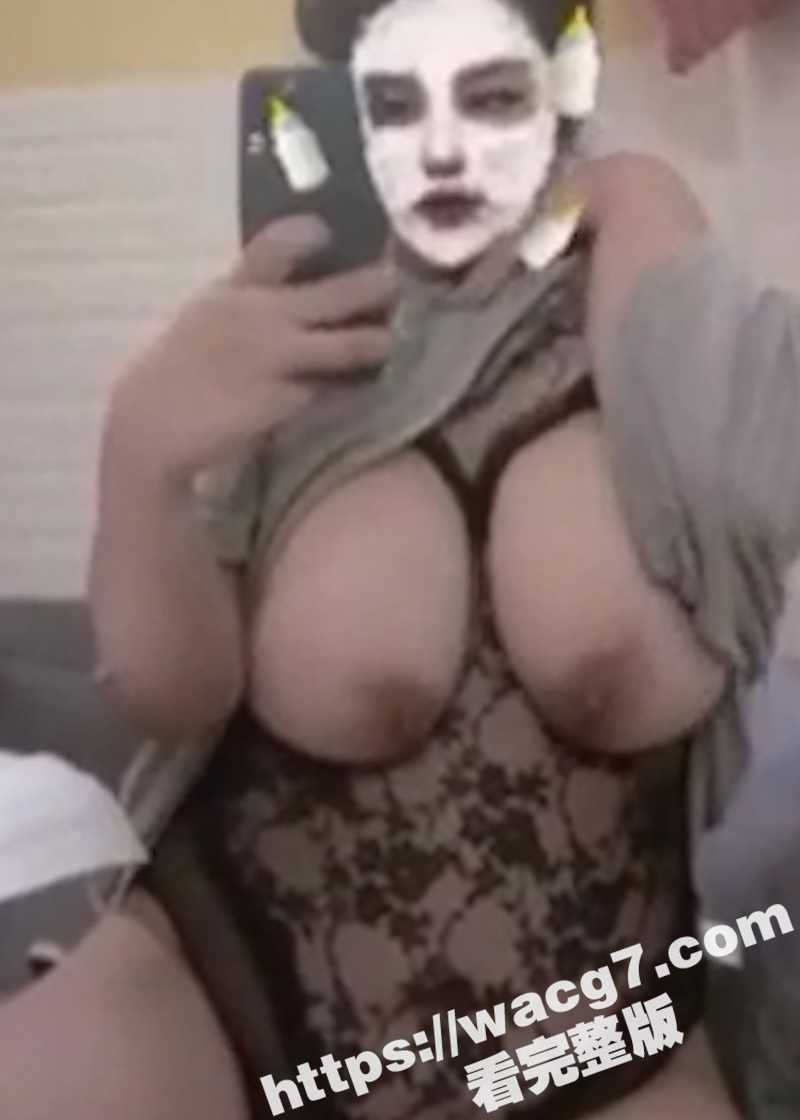 抖音健身博主爆乳主播相关图片