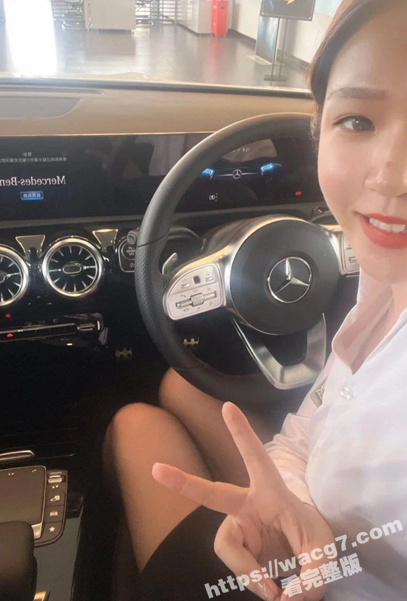 长沙奔驰女销售卖车送相关图片