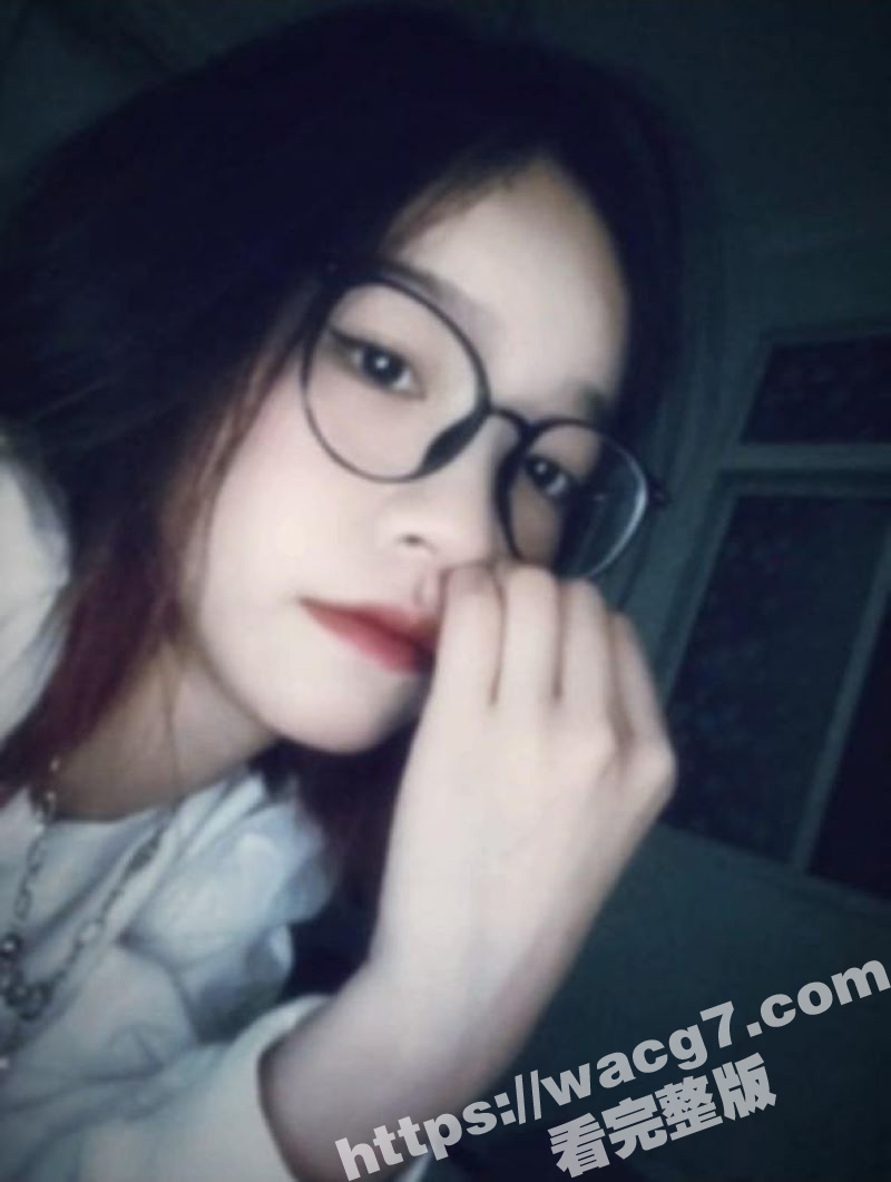 调教他人高颜值女友做相关图片