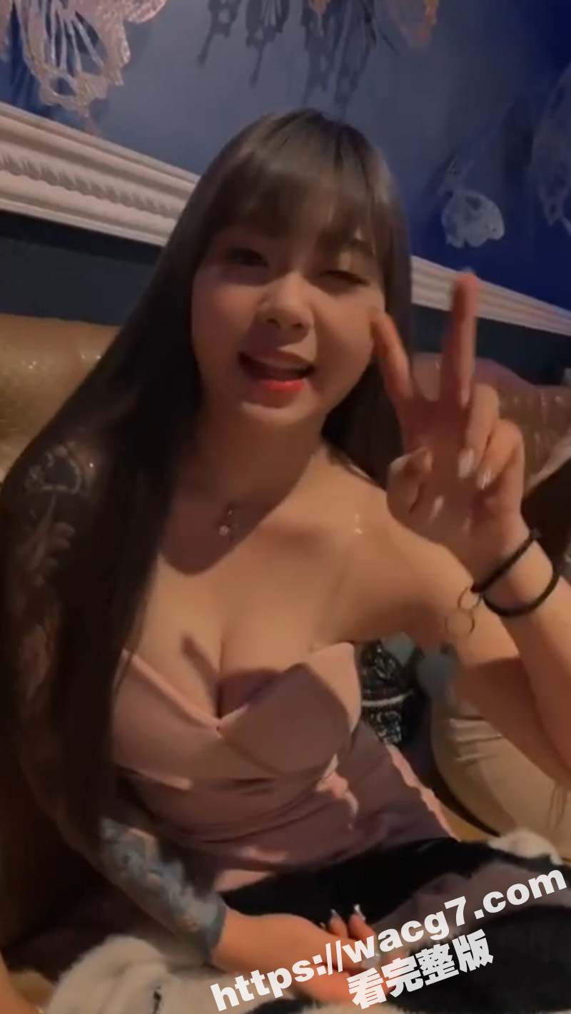 湾湾花臂纹身妹宋欣怡相关图片