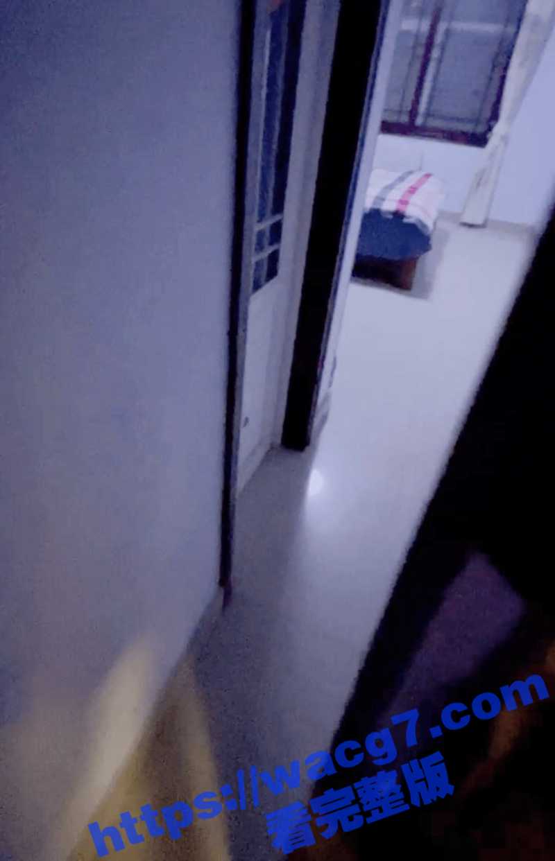 我强暴了刚出差回来的相关图片
