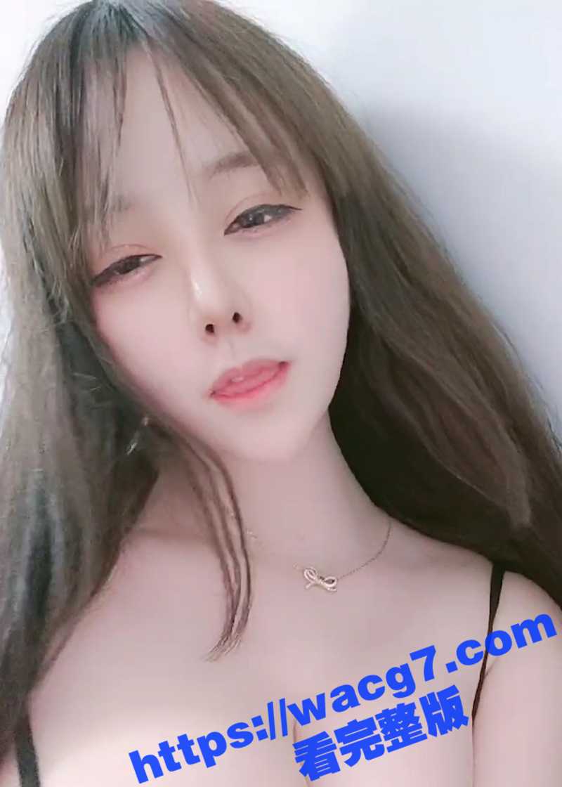 推特巨乳反差网红 m相关图片
