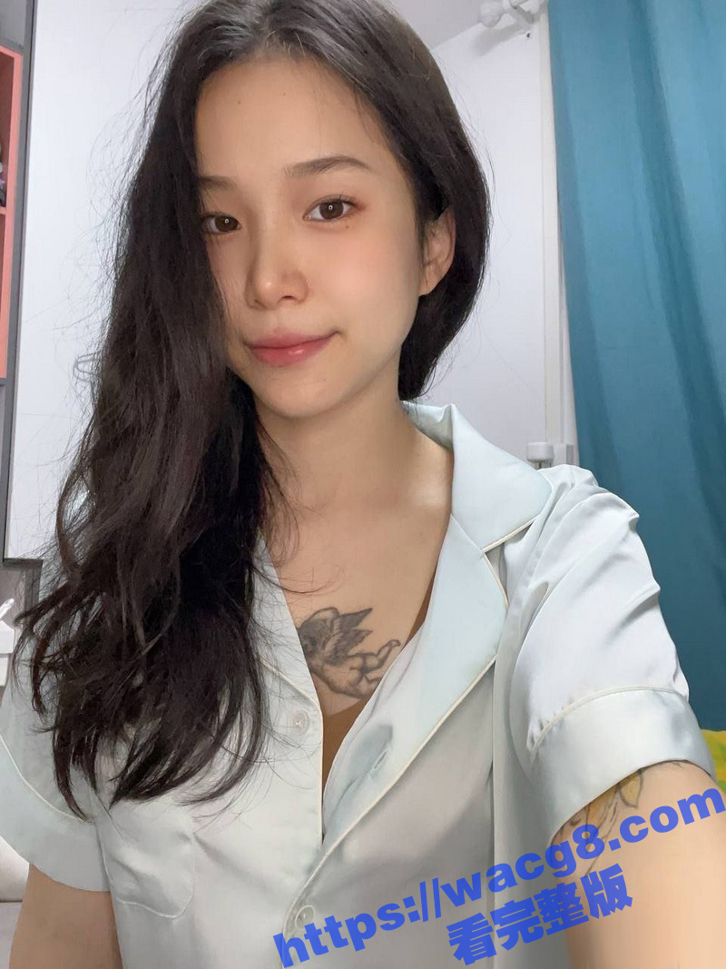 高颜值的混血美少女 相关图片