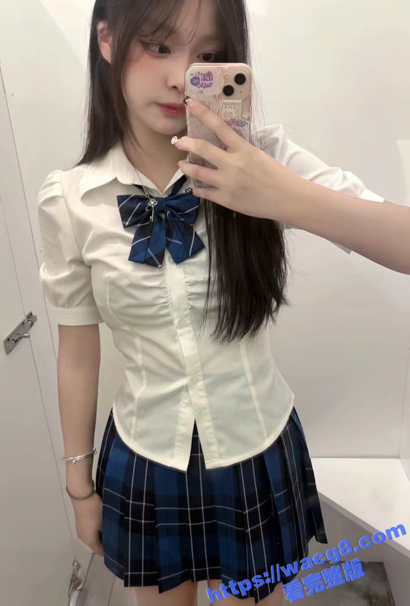 调教巨乳反差大一学妹相关图片