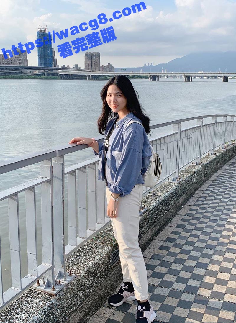 超反差性感台妹 和男相关图片