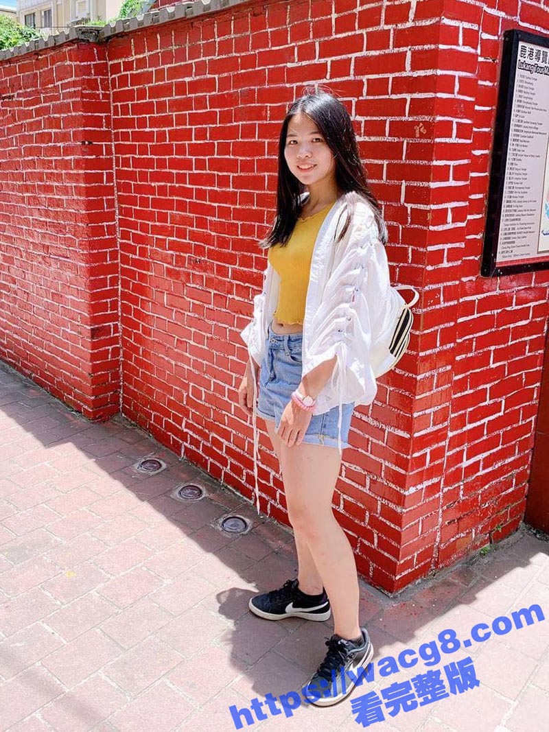 超反差性感台妹 和男相关图片