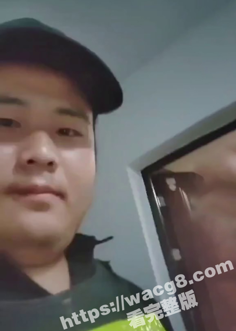 胖墩保安性爱视频 憨相关图片