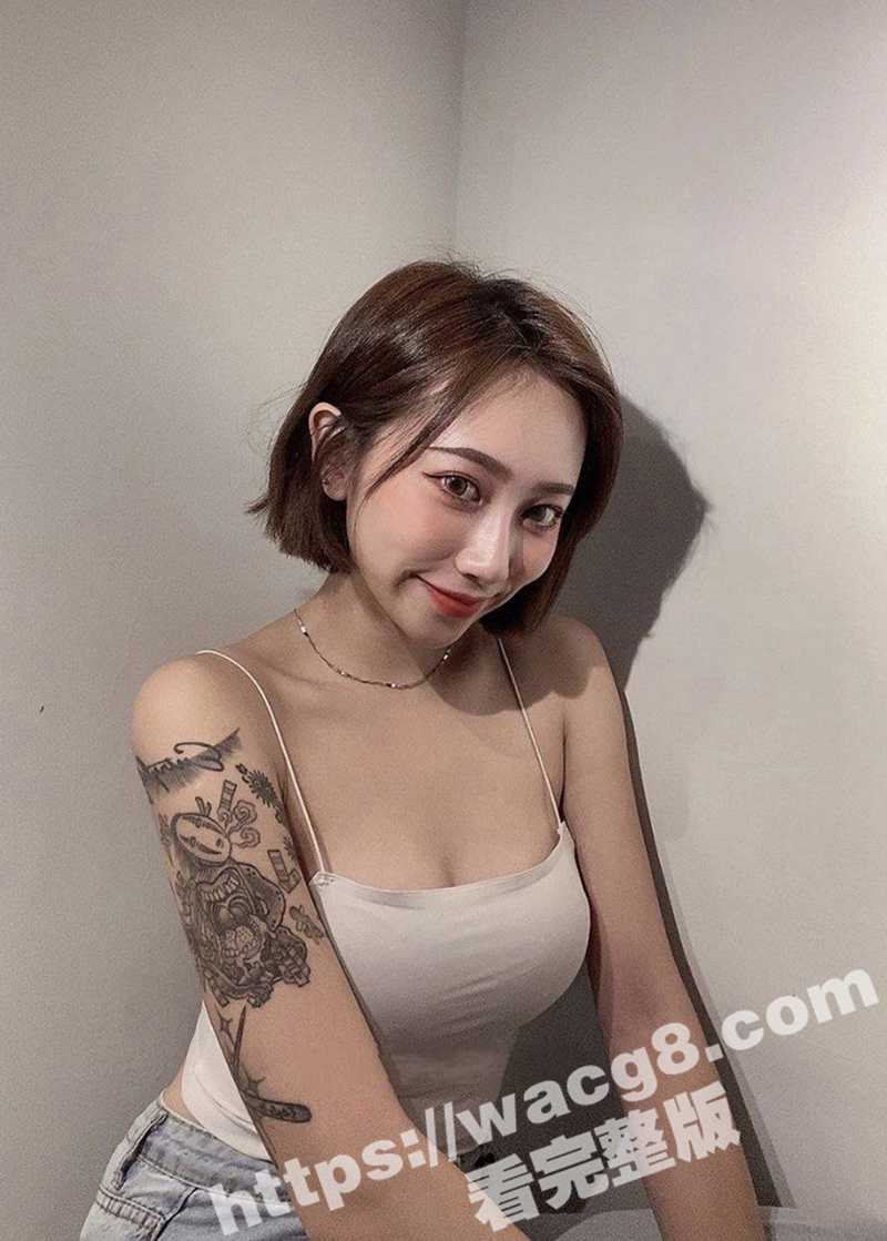 高颜值个性纹身小姐姐相关图片