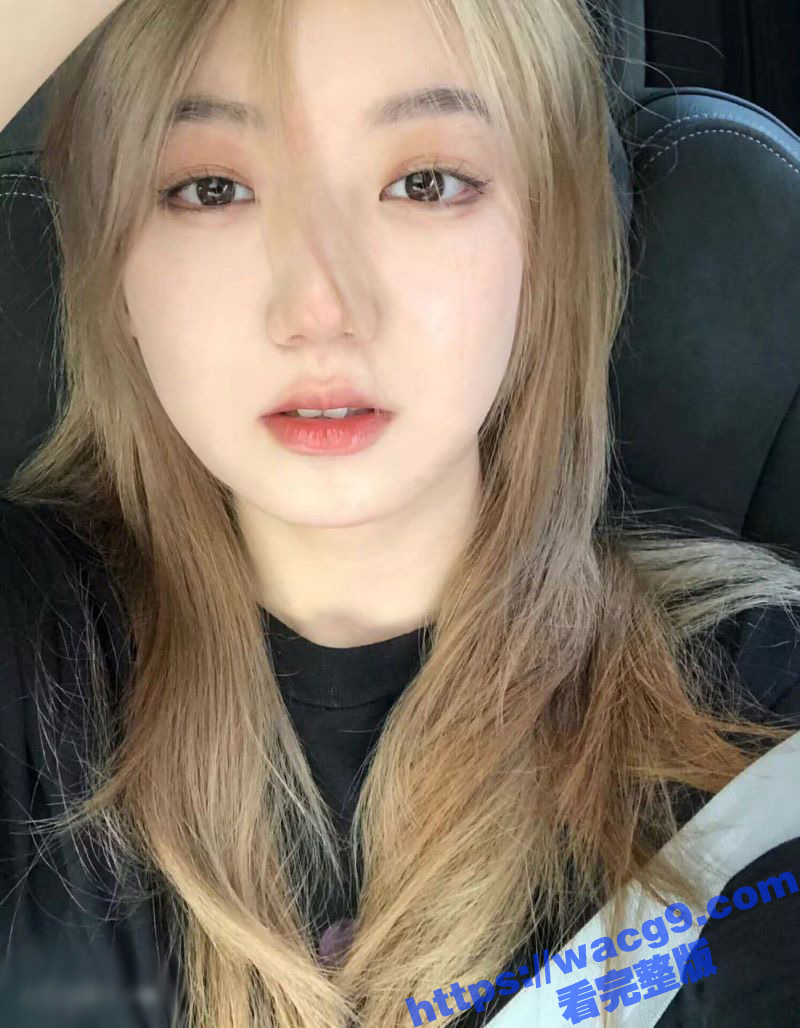 高颜值精神小妹 肖利相关图片