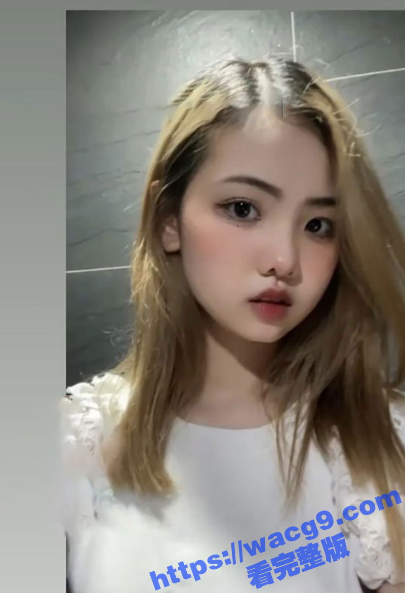 台湾娃娃脸反差小骚货 婷婷 与前男友口交干炮视频泄密流出！看似清纯乖巧 没想到在床上竟然如此风骚！