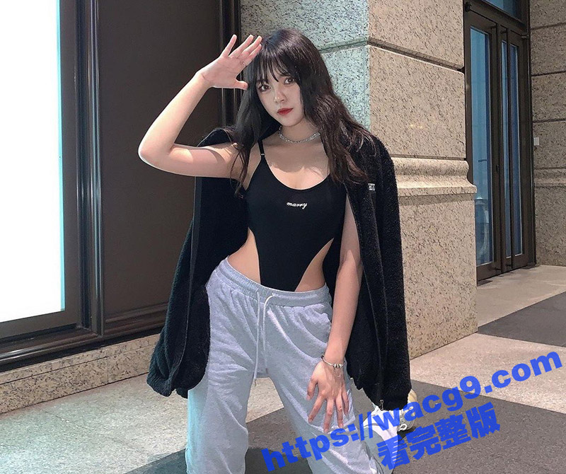 台湾IG小网美女au相关图片