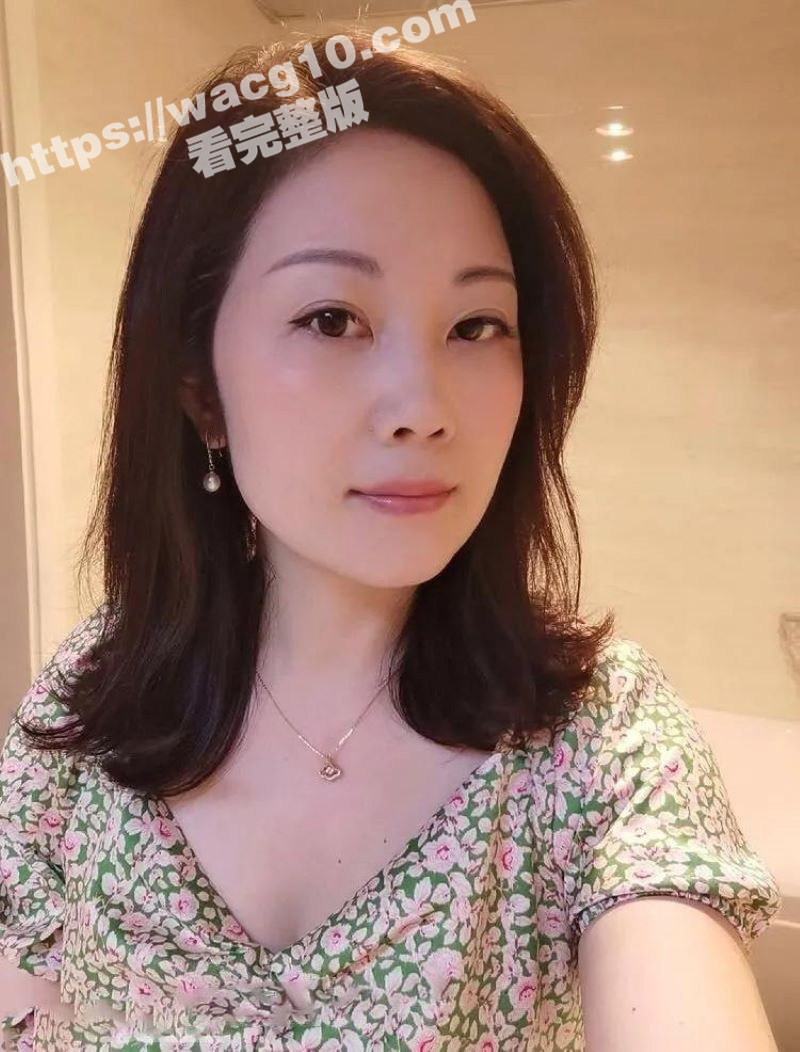 上海体育大学女老师与相关图片