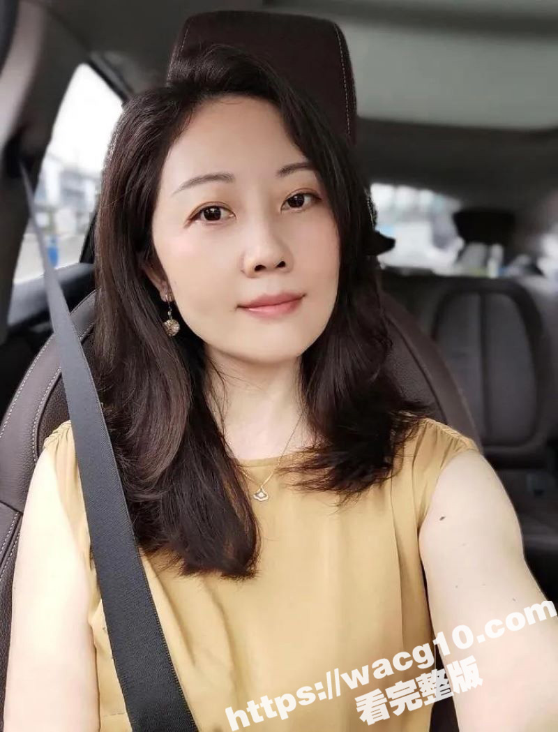 上海体育大学女老师与相关图片