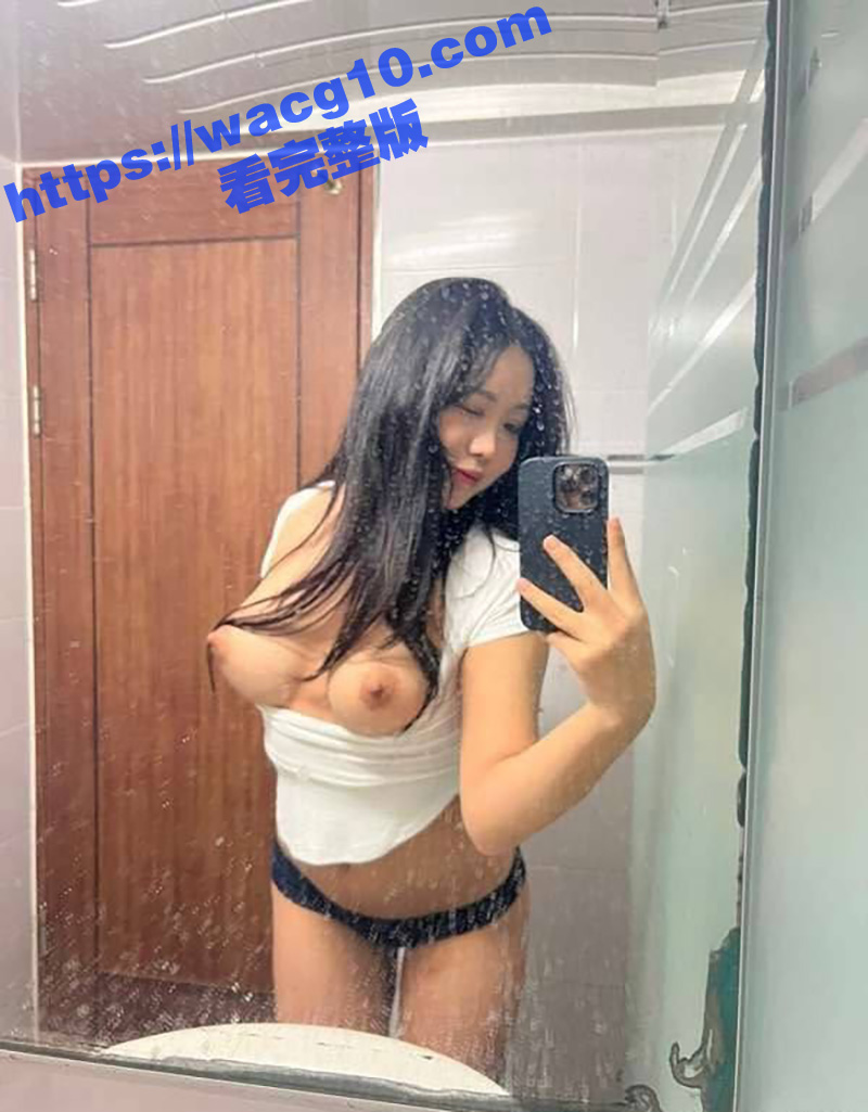 推特丰乳肥臀骚博主 相关图片