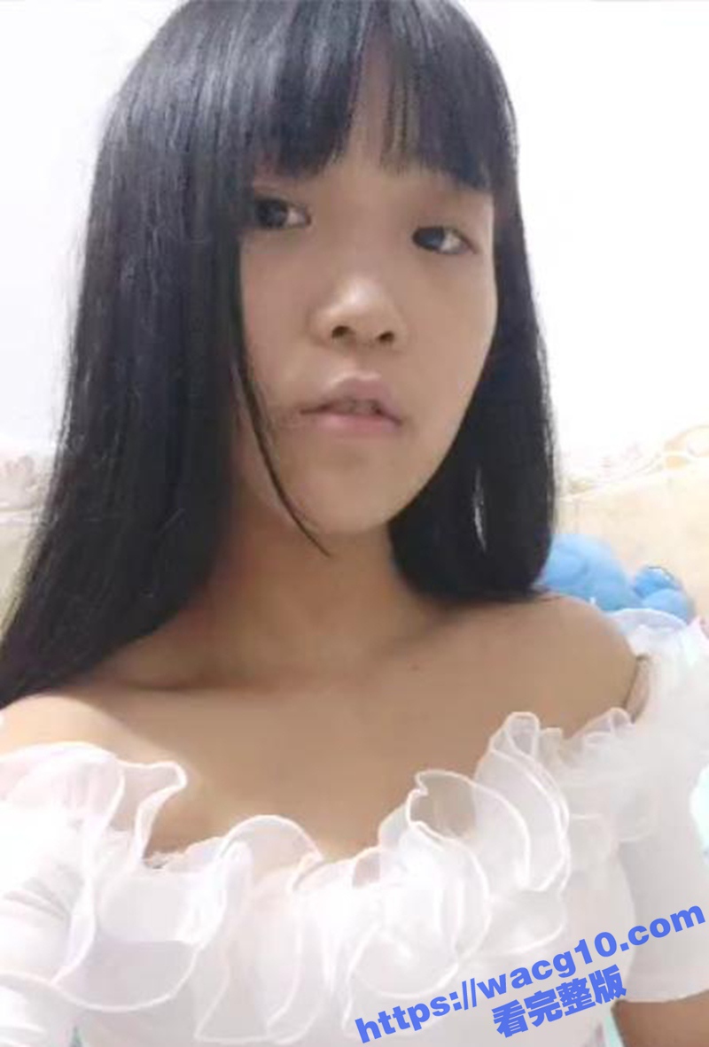 调教齐刘海肉感女学生相关图片