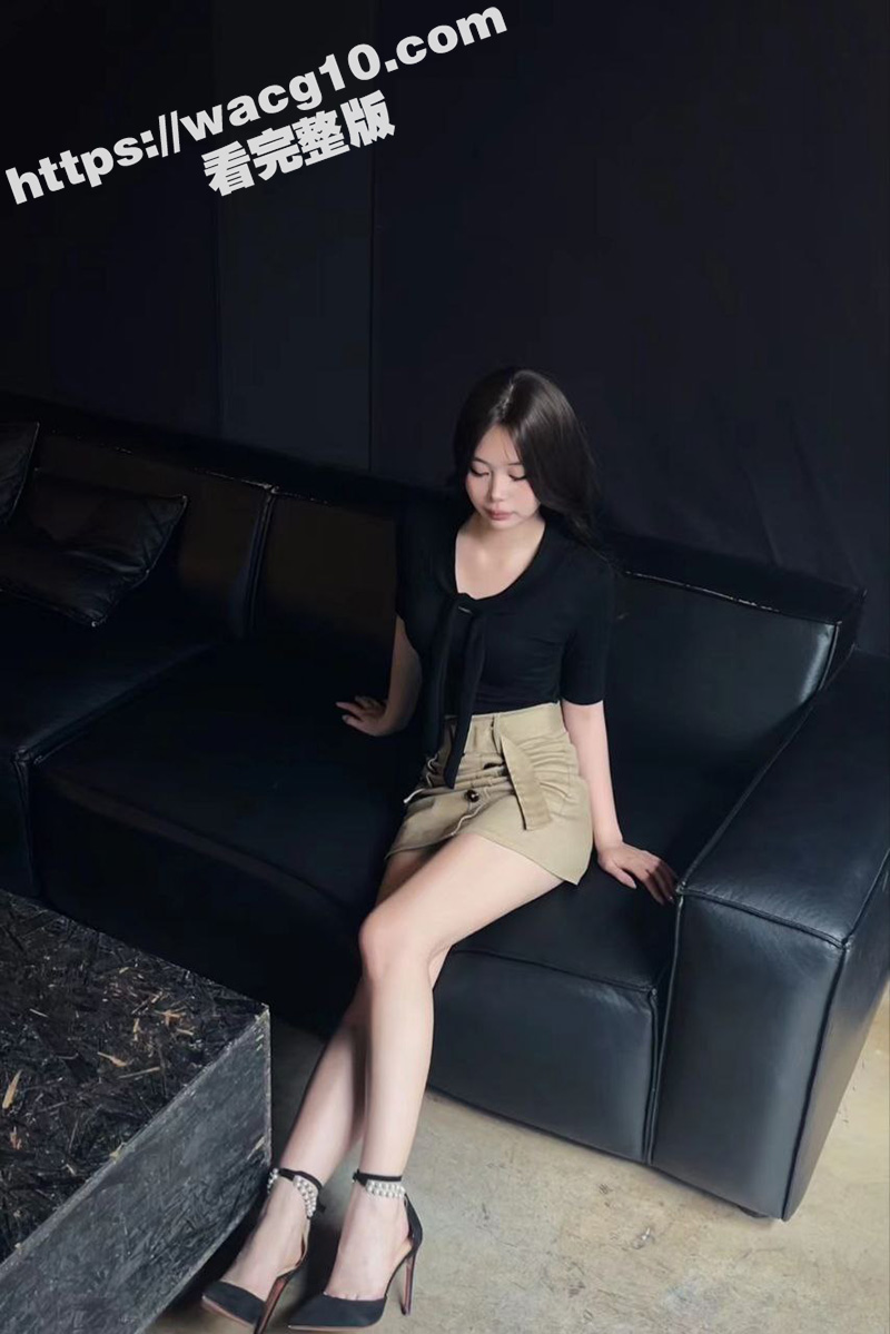 广州骚逼前女友李潼欣相关图片