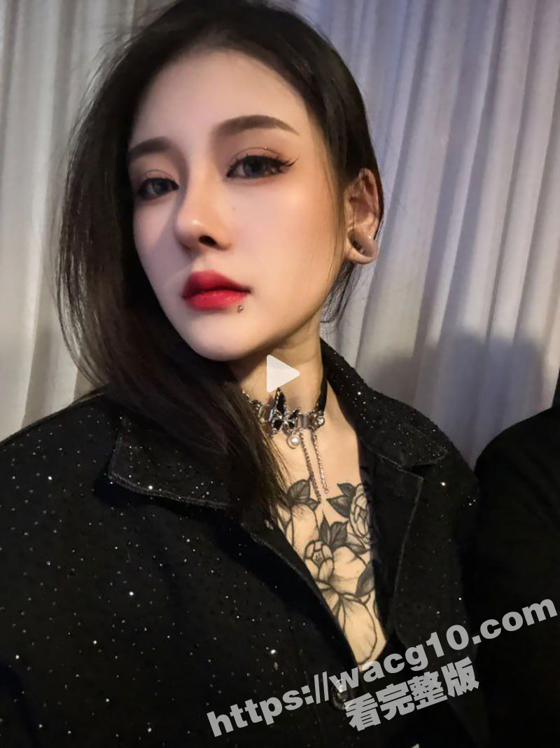 网红迷人大野驴不雅视相关图片