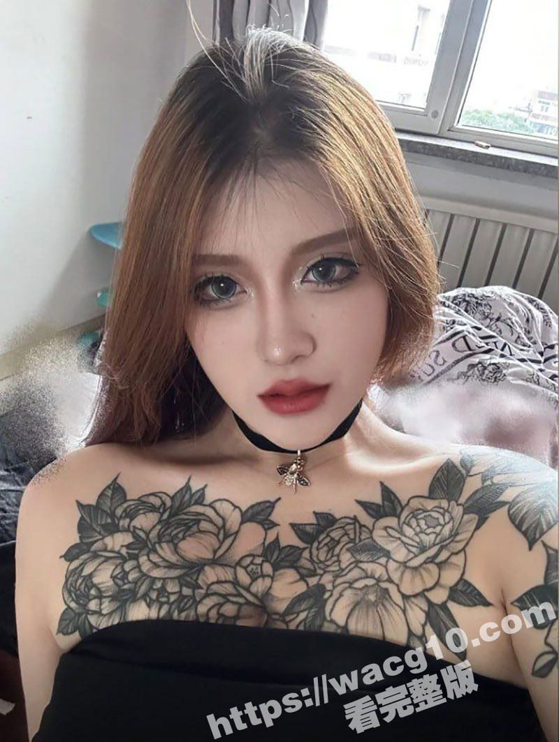 网红迷人大野驴不雅视相关图片