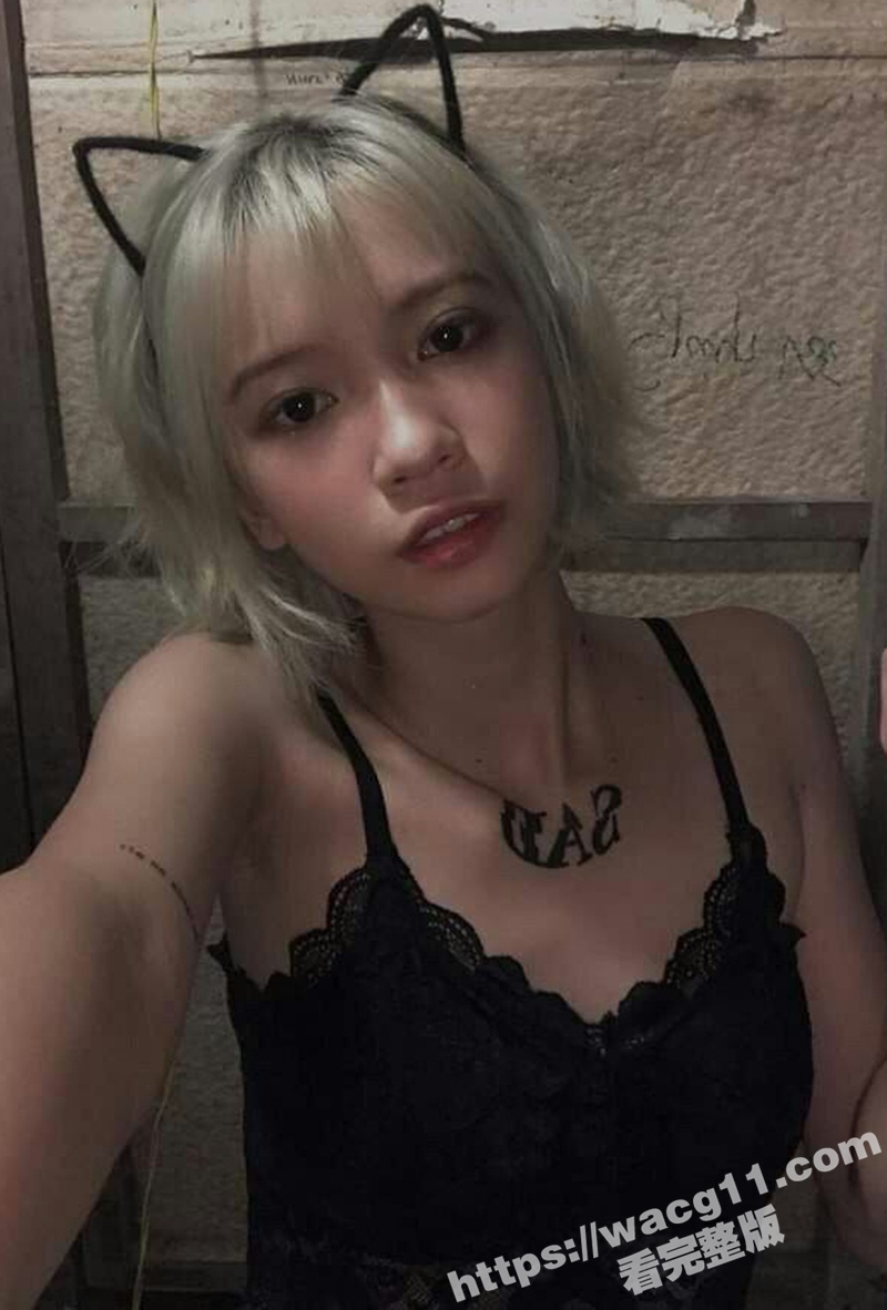 越南金发高颜值嫩妹 相关图片