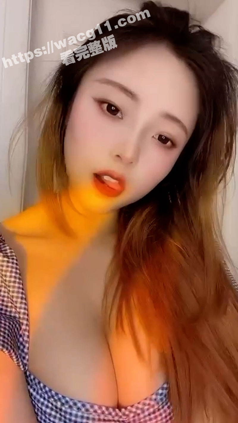 快手巨奶网红善良饱饱相关图片