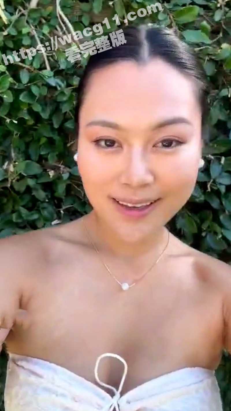 西安反差婊王雨青在美相关图片