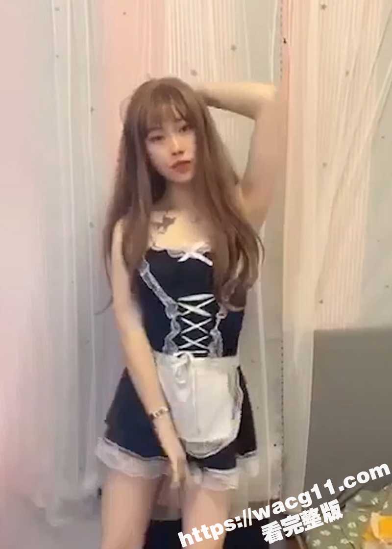 纹身少女的疯狂调教之夜 微毛嫩穴对镜自慰 诱人口交 香艳画面无限诱惑！！