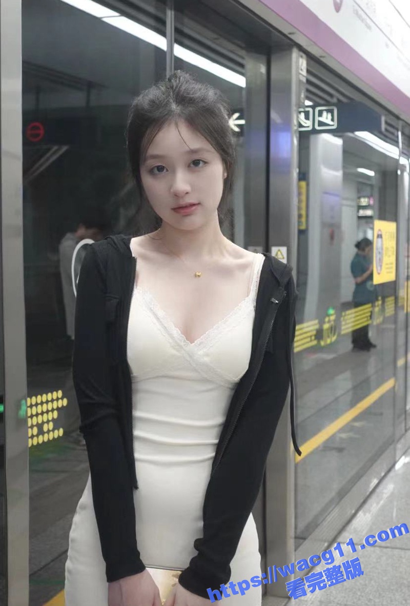 女友暑假归来后口活翻相关图片
