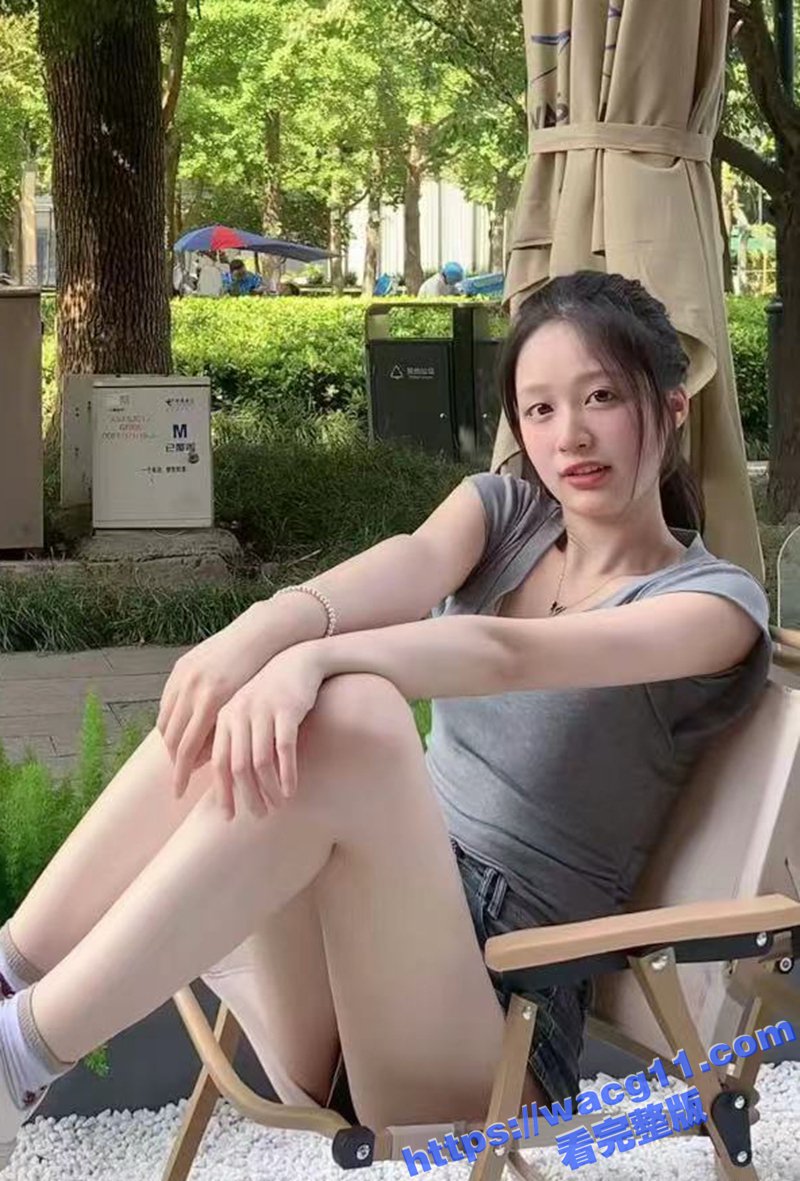 女友暑假归来后口活翻相关图片
