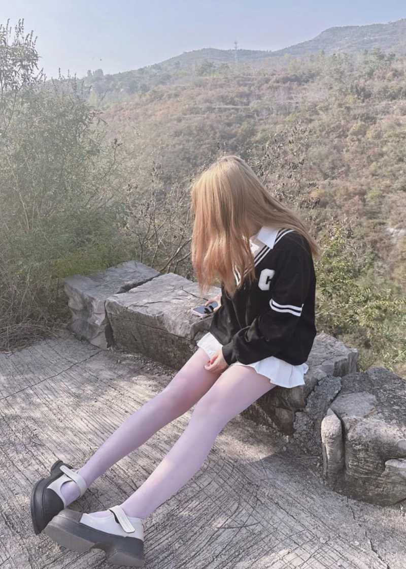 校服白丝袜妹妹野战！相关图片