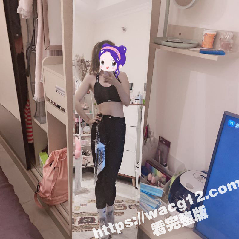 推特反差人妻 Uni相关图片