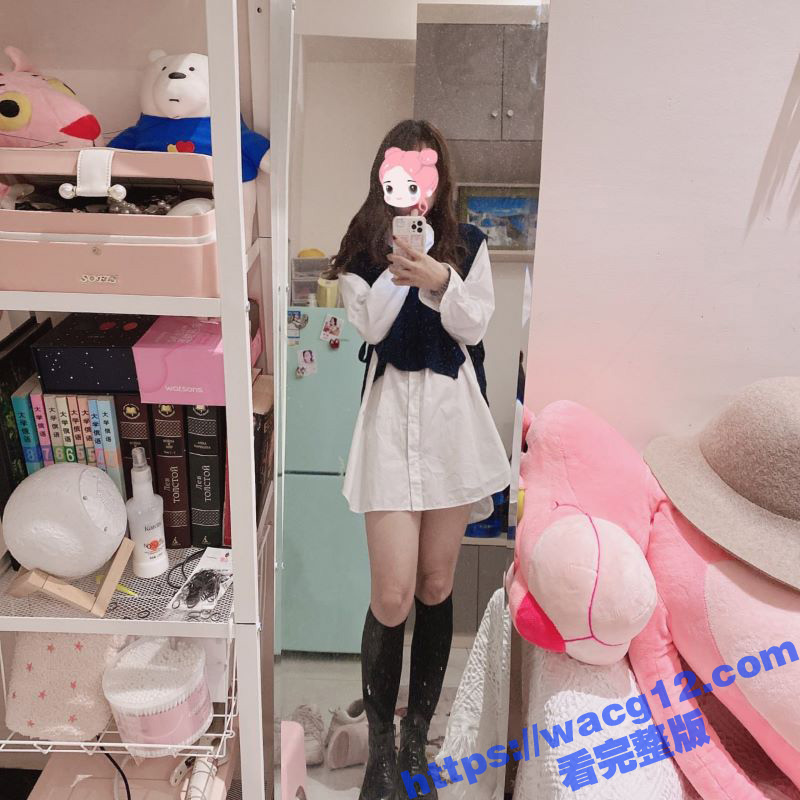 推特反差人妻 Unique007Super 不雅视频曝光！高颜值露脸母狗被无套爆操内射合集！