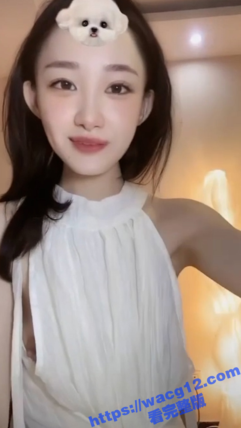 抖音高颜值好身材人气爆棚的数位女主播走光合集 镜头面前漏奶扭屁股擦边一次看过瘾