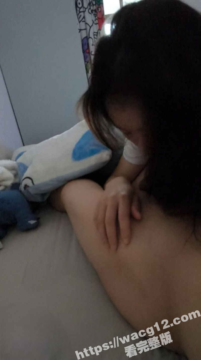 海角大神 我与前女友相关图片