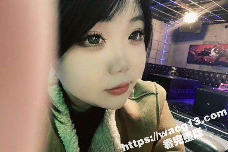 大连坦克女友钟嘉琪 网恋认识的小可爱 逼紧紧的会吸吮 两个奶子特别大 这小穴绝对名器啊