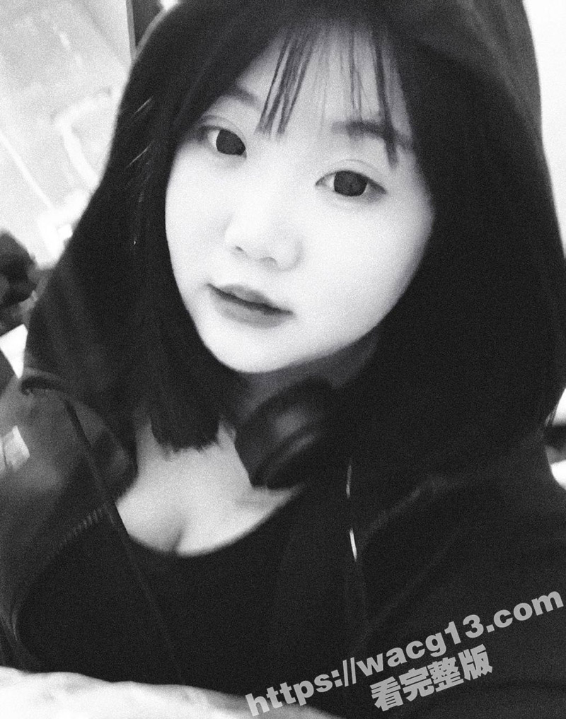 大连坦克女友钟嘉琪 相关图片