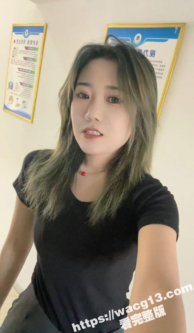 内蒙古扎赉特旗白莉莉 有性瘾的极品骚货 背着男友出轨 一天不操就浑身难受！