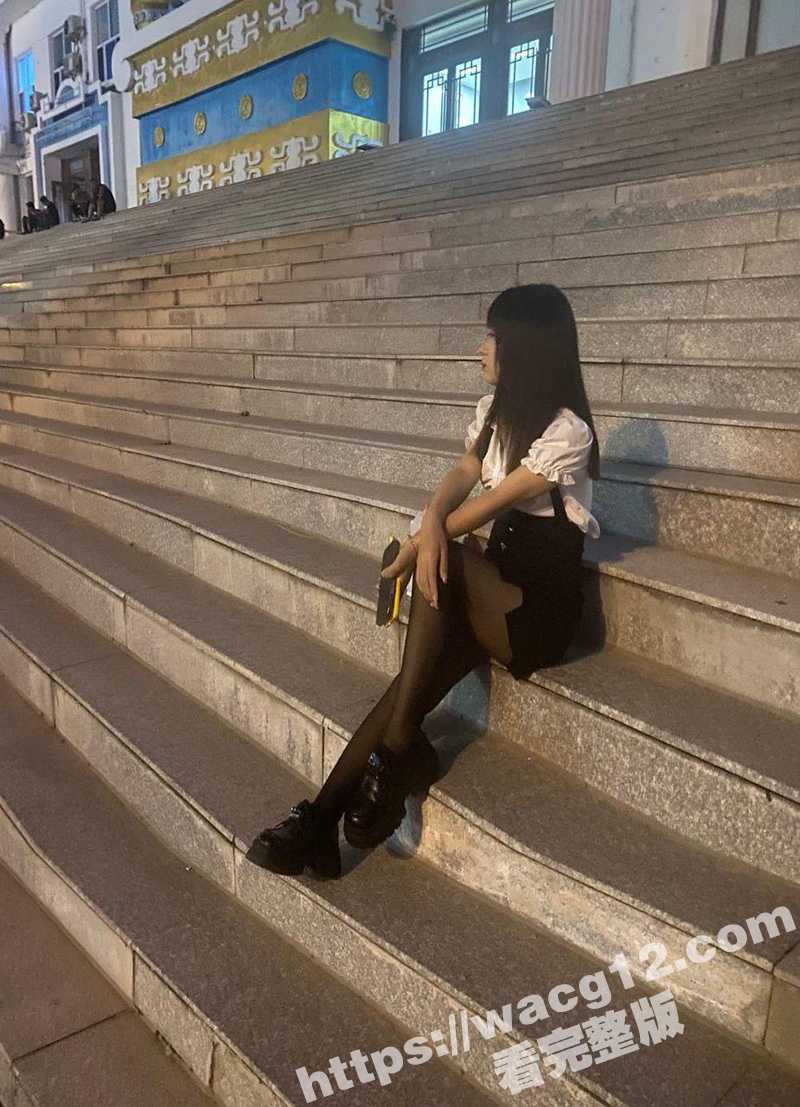 乌兰浩特市反差婊王佳相关图片