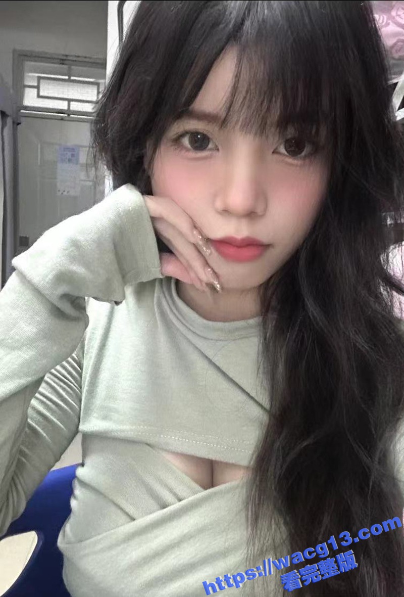 武汉大学高颜值女学生相关图片