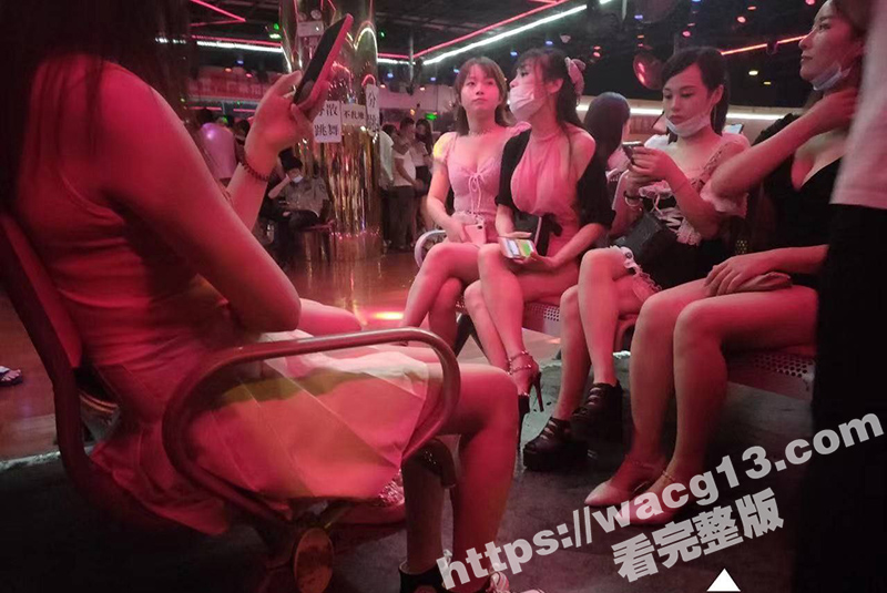 揭秘莎莎舞厅淫乱现场相关图片