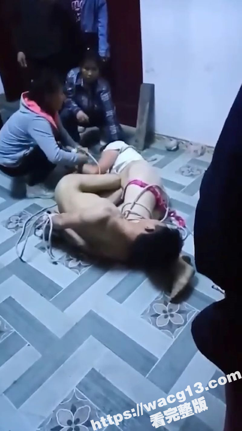 大型社死现场！奸夫淫相关图片