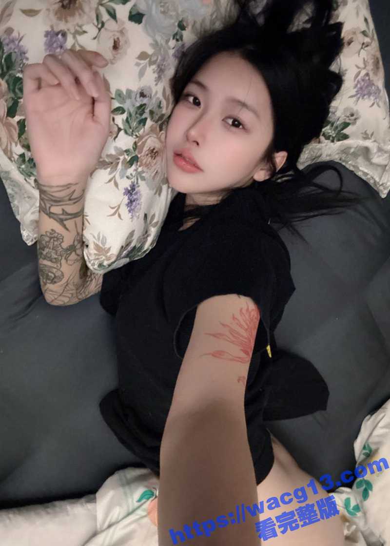 推特网红 娟姐 花臂相关图片