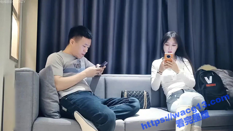 高颜值大奶御姐酒店约啪！一字马高难度体位吃鸡 美乳粉穴齐飞！酣畅淋漓性爱瞬间爽翻天！