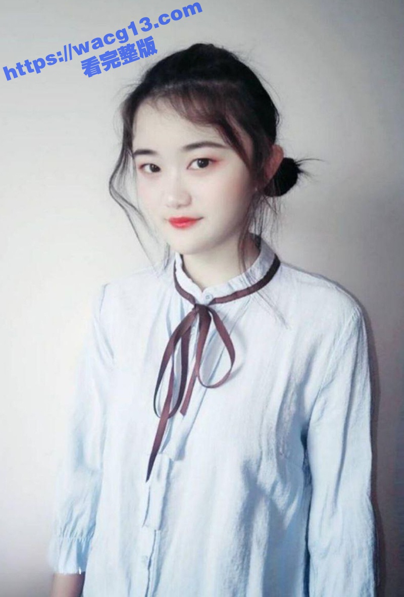 清纯学生妹边口交边玩相关图片