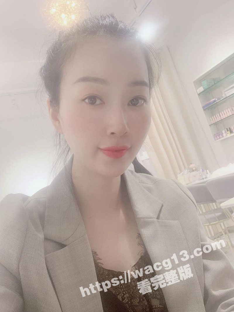 湖北襄阳反差人妻少妇蒋爱琴 被老公调教合集曝光 户外露出朋友家里做爱少妇骨子里竟是超级无敌反差狗
