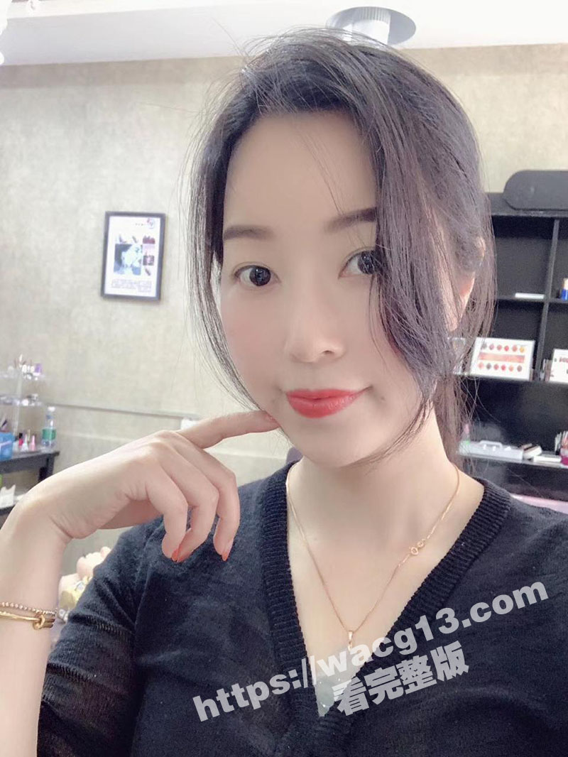 湖北襄阳反差人妻少妇相关图片