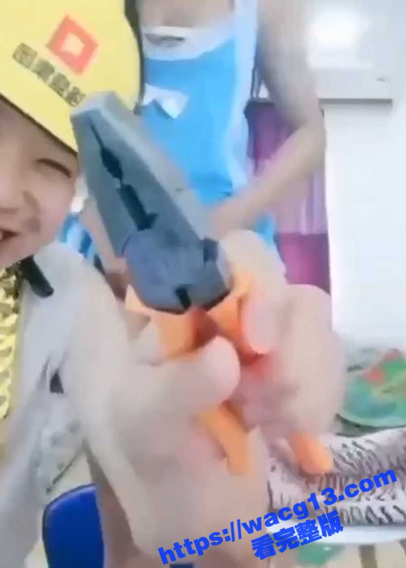 刺激大戏！残酷的拔逼相关图片