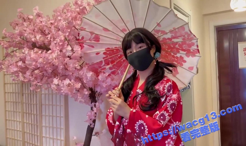 樱花小猫无力支付私房拍摄费 肉偿上演火辣互舔69 摄影师后入猛肏小穴淫叫不断 最终内射填满嫩穴 爽到极致！