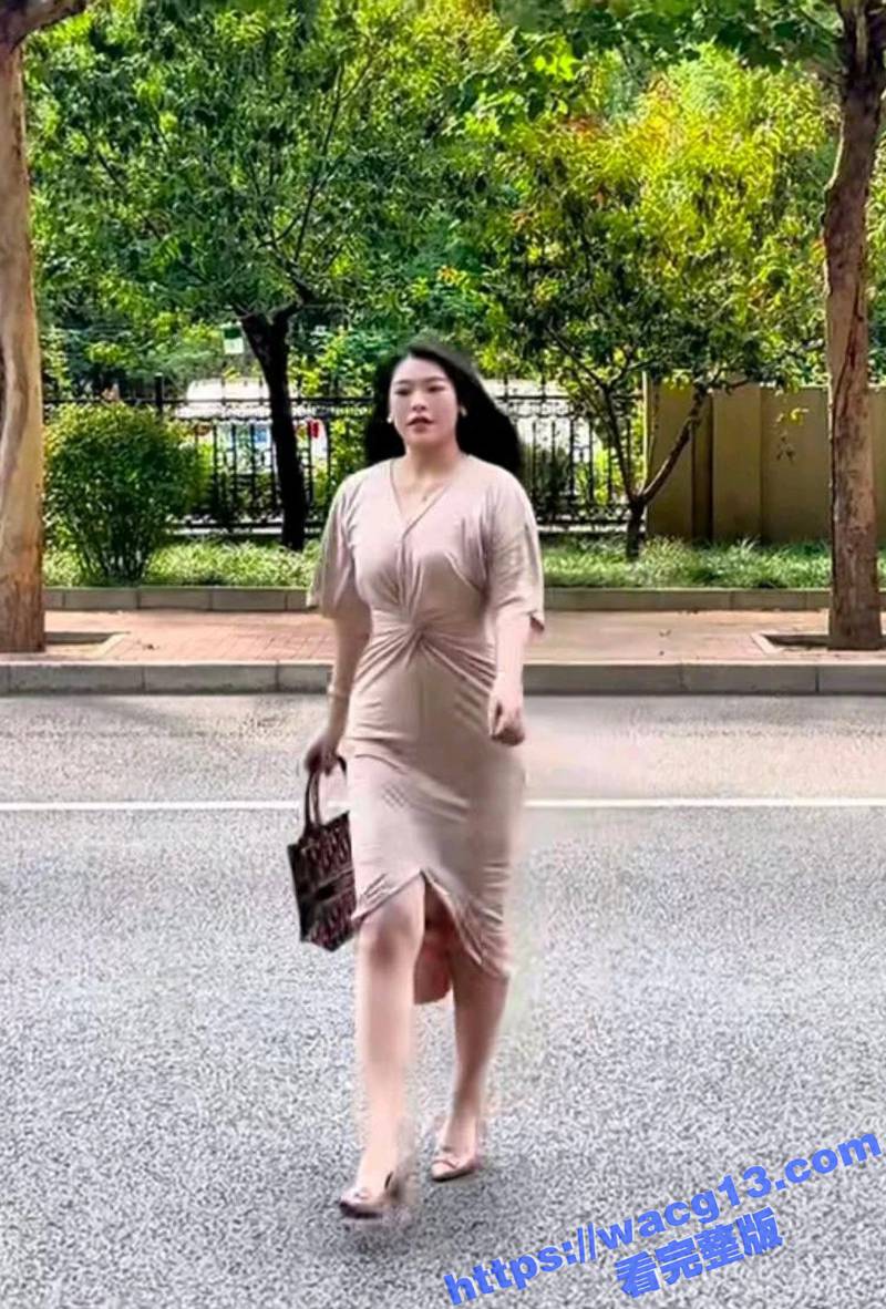 抖音擦边网红潇湘定制相关图片